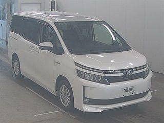 Toyota Voxy Dual Auto Door 2015 model 2021 Reg