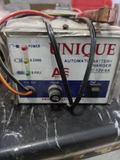 12 Volt 6Amp Battery charger Transformer with automatic cut off
