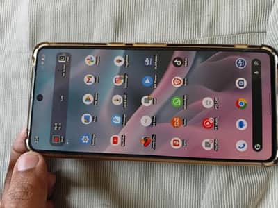 pixel 8pro 128 gb new condition black colour