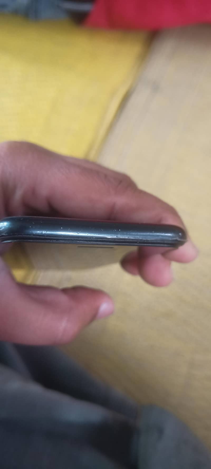 iPhone SE 3rd generation 7