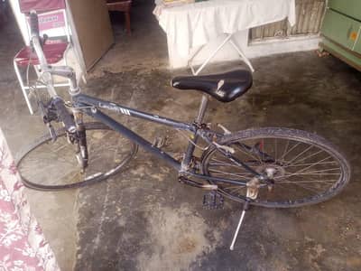 achi halat mei available hy