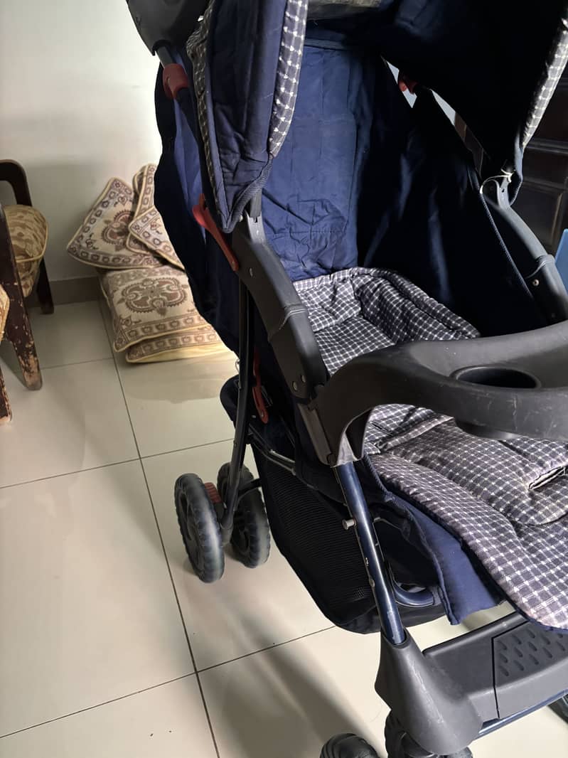 Pram/walker 4