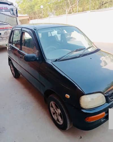 Daihatsu Coure 2011 - First Hand