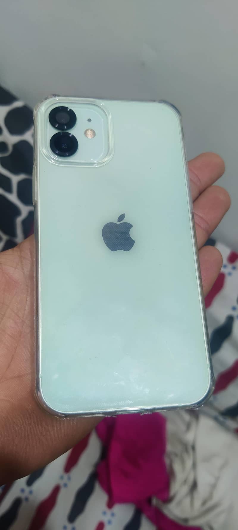 Iphone 12 4