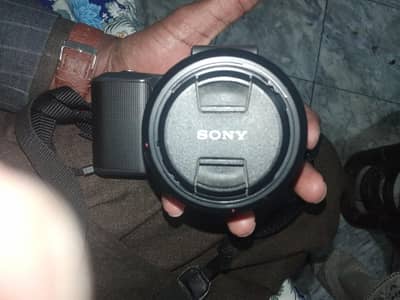 Sony NEX-3 Mirrorless Camera In Very Good Condition at cheap price