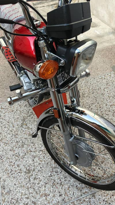 Honda 125 Special Edition