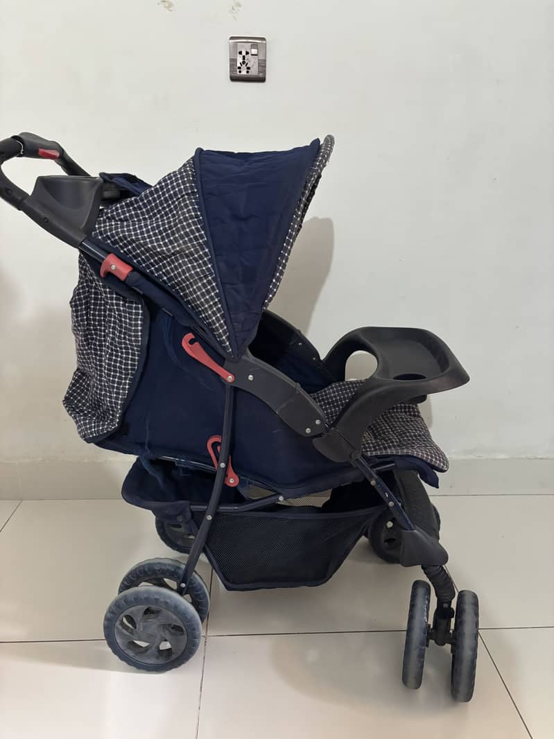 Pram/walker 6