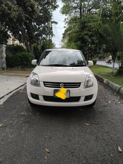 Suzuki swift DLX 1.3