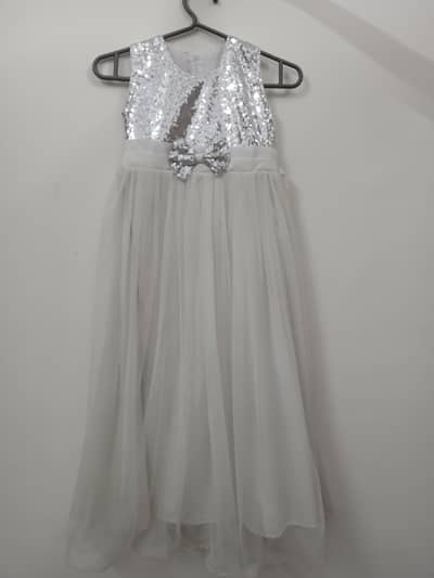 Fancy White Frock For Girls With A Bow (Age 9-12)