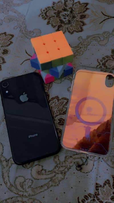 I phone xr Non pata 64gb