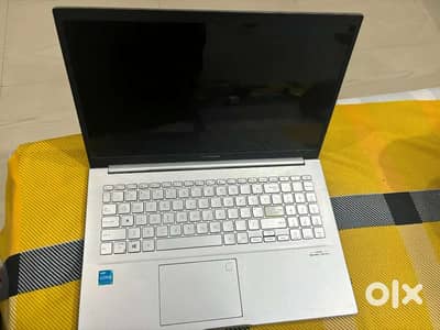 Dell Laptop Core I7 Gen 13th,256 GB SSD " Ram 16 GB