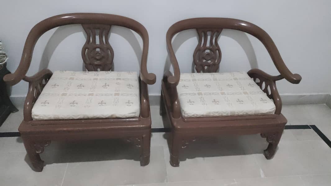 sofa set with table 1