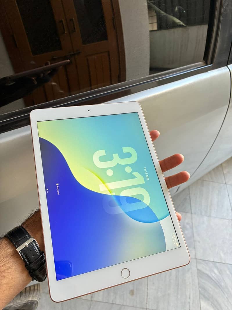 Ipad 8th gen 6