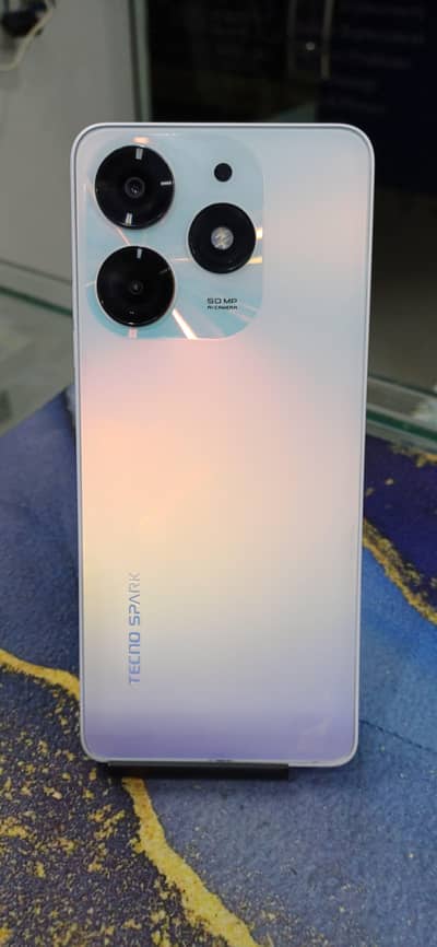 spark 10 pro 8/128 gb