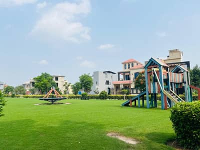 10 Marla Residential Plot Available For Sale In Lake City