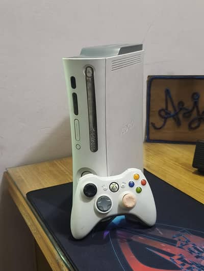 XBOX 360 Fat Model