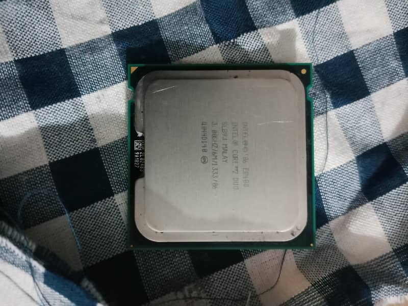 Intel Core 2 duo E8400  Processor 10/10 condition 0