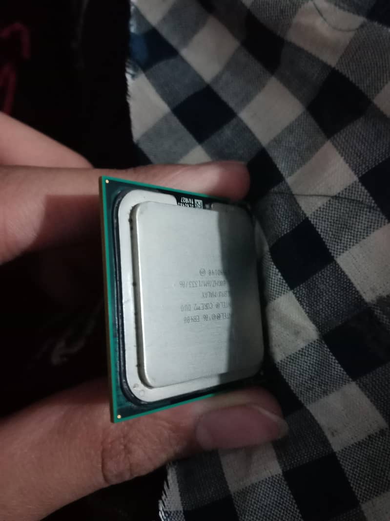 Intel Core 2 duo E8400  Processor 10/10 condition 2