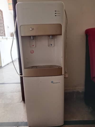 Gree Dispenser With Refrigerator