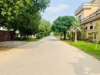 12 Marla Residential Plot Available For Sale In Lake City