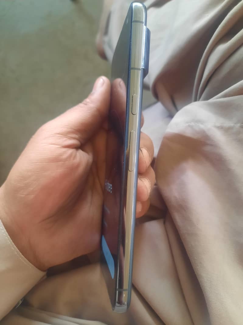 Google pixel 8 pro 5