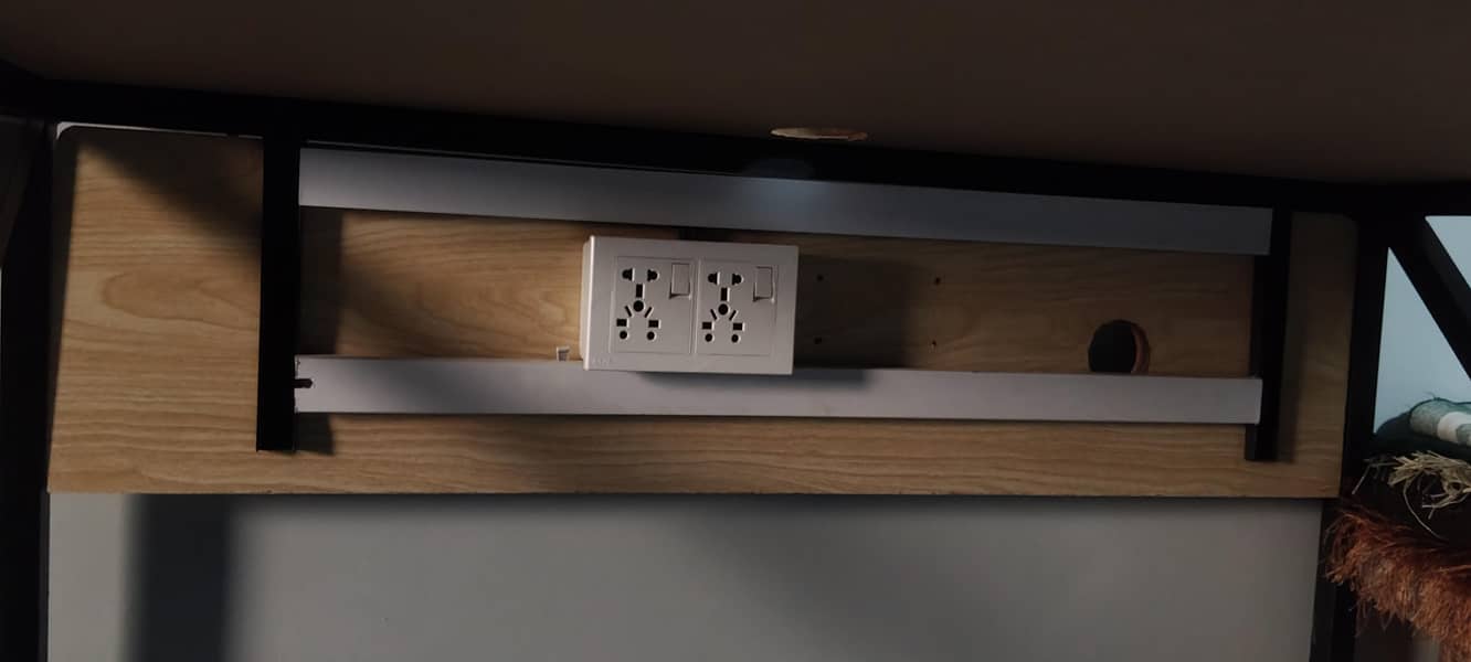 computer gaming table 2