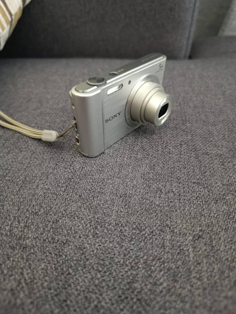 Sony digital camera 0