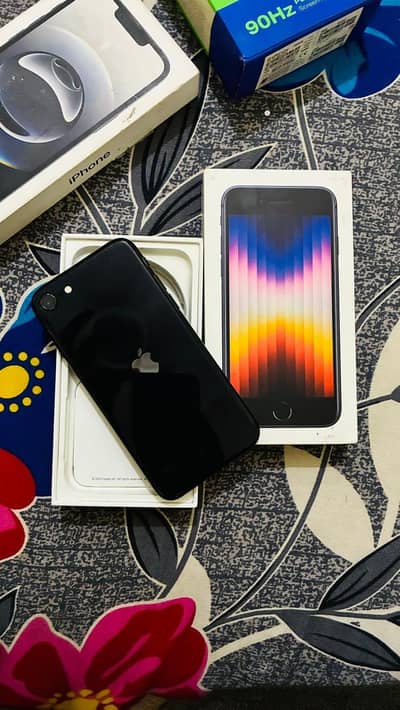 IPhone SE 2022 3rd gen with box 64GB