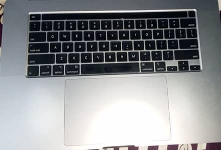 MacBook Pro 16-inch (2019) | 169 Battery Cycles