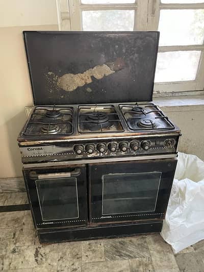 Corona 5 Burner stove with Oven & Griller