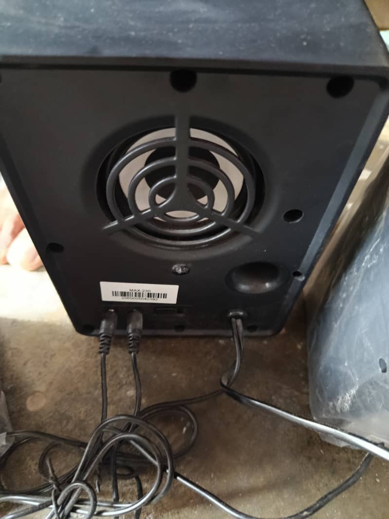 Audionic Max 230 speaker 1
