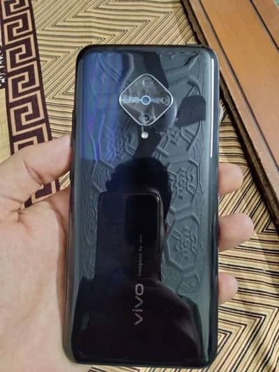 vivo s1 pro.    6/128.