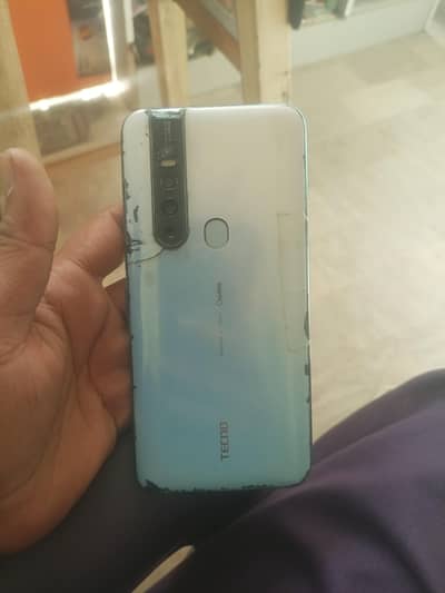 Tackno Camon 15 pro use mobile