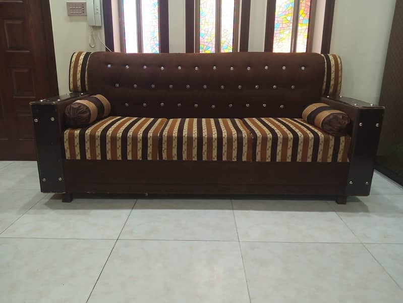 Sofa set 0