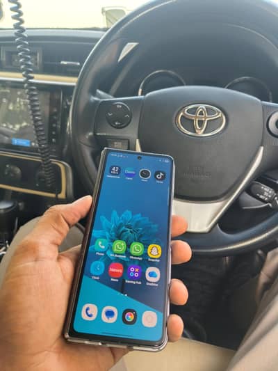 Samsung Galaxy Z fold 4  (GB 12/512)