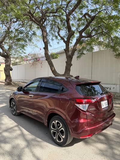 HONDA VEZEL 2014/2018 Z ORANGE FULLY ORIGNAL