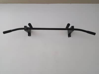 pull-up bar . . . . . in brand new quality and condition