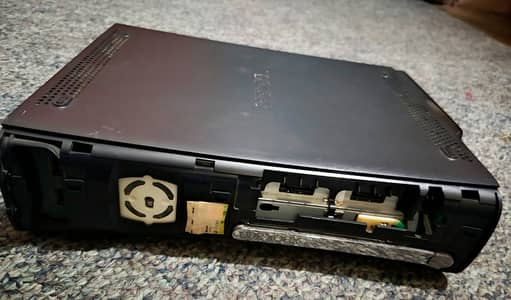 Xbox 360 250GB – 1 Controller Included