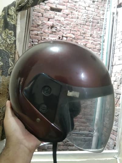 Imported helmet hai zyada use ni hai
