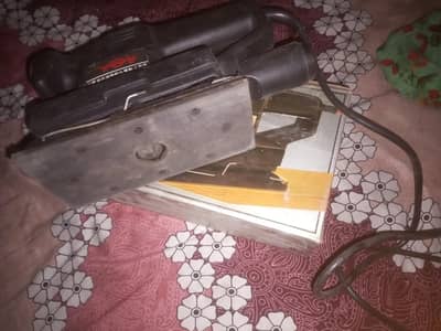 Finishing sander machine