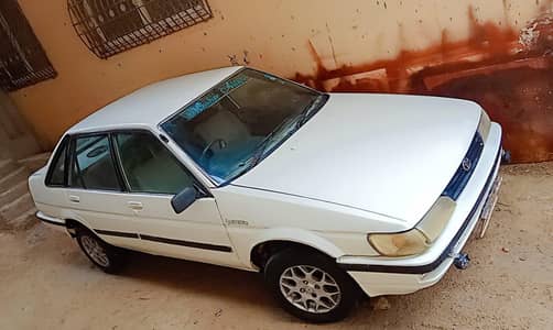 Toyota Corolla model 1986 registry 1992.  Engine ok good condition