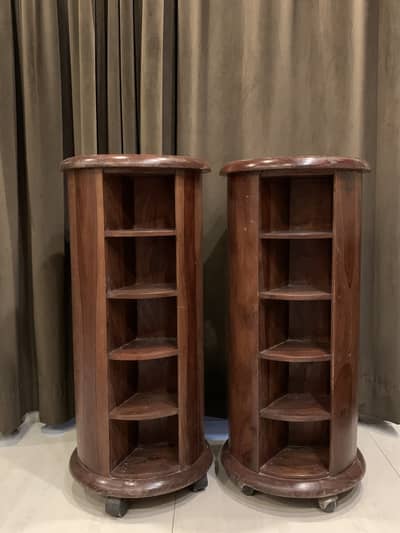 REVOLVING WOODEN SIDE TABLE