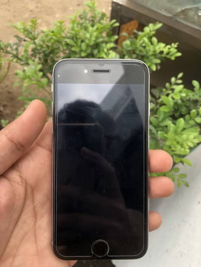 Iphone 6 / 64GB / Non PTA