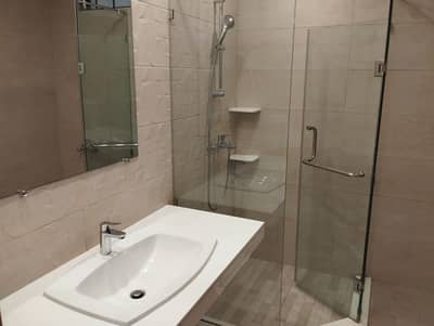 F-8 LOWER PORTION FOR RENT EXCELLENT 666SQY SEPARATE GATE UPPER PORTION PROPER AND MODERN FITTINGS, TILE FLOORING PROPER 2 BEDROOMS, 2 ATTACHED BATHROOMS