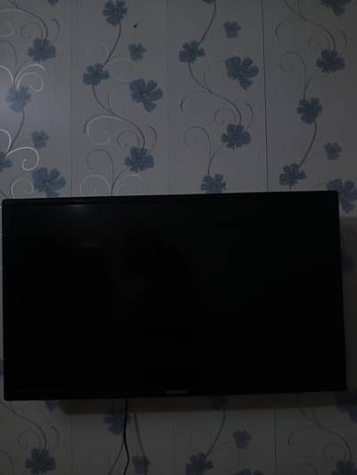 SAMSUNG T. V GOOD CONDITION 9/10