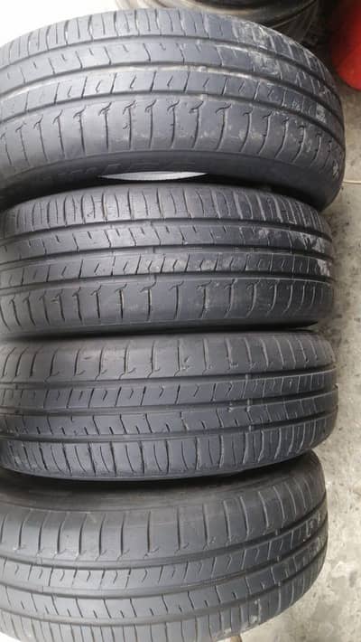 185-65-15 tyre available