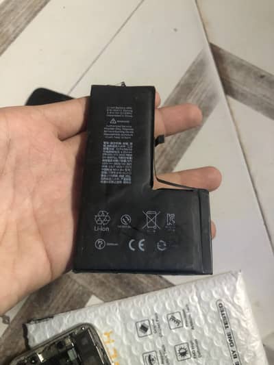 Iphone x battery