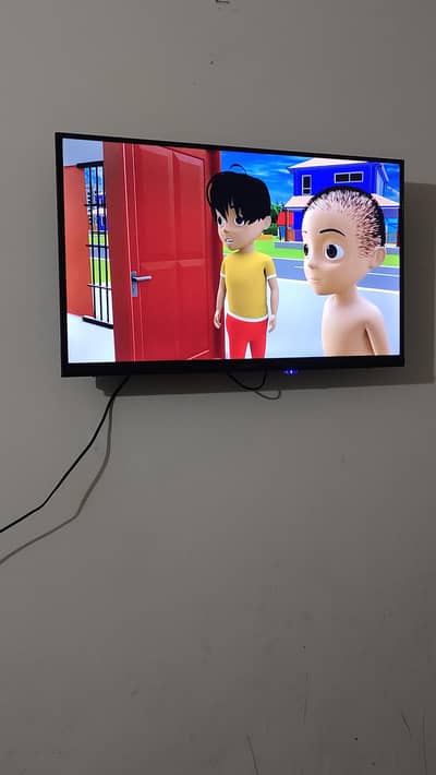 smart led 32 inch new condition