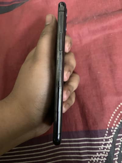 Iphone 11 pro factory unlock 64gb