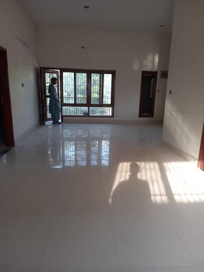 Flat For Rent 2 Bedroom Drawing Lounge American Kitchen Mozaik Flooring West Open in Shaheen Heights Block 7 Gulshan-e-Iqbal Karachi !